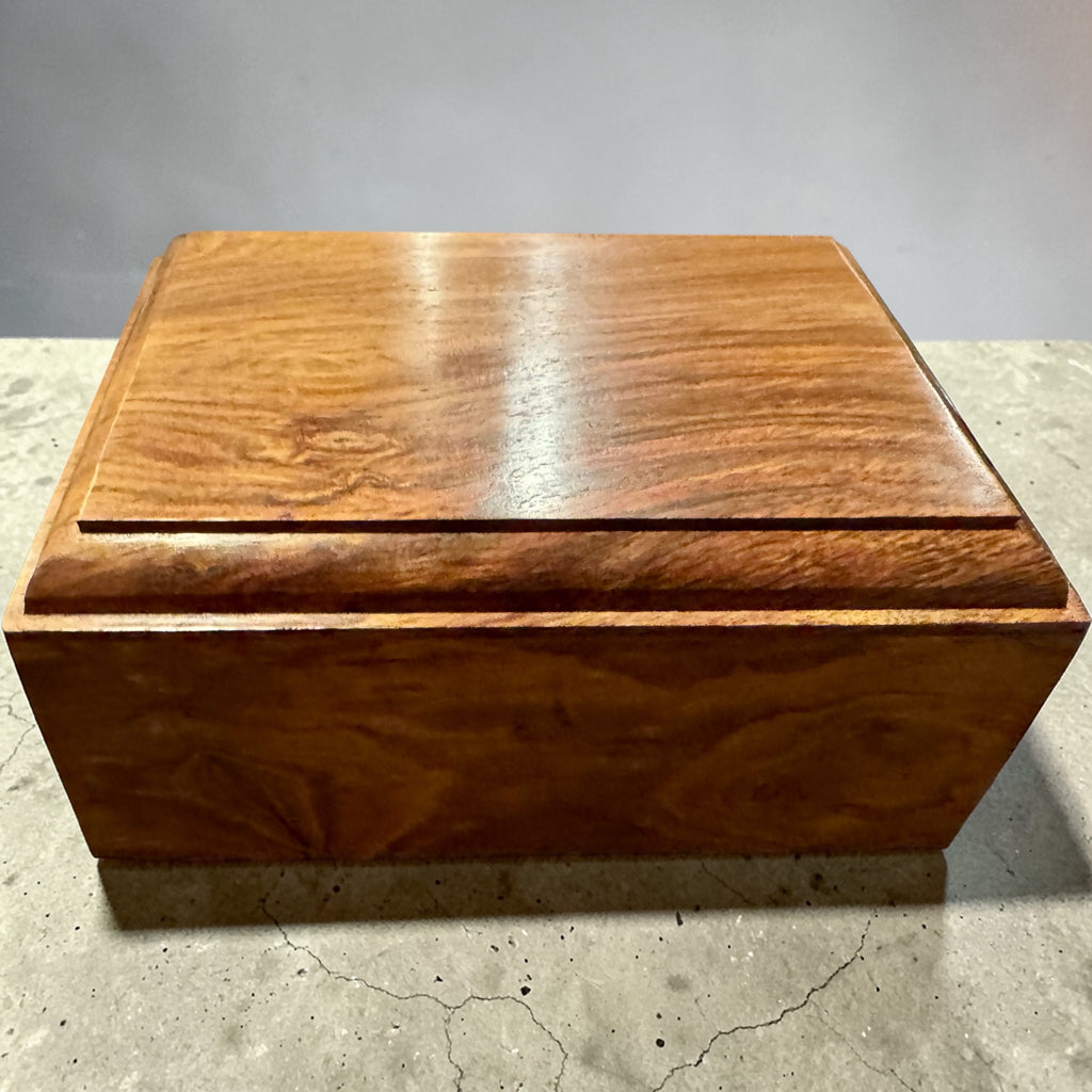 Pet Urn
